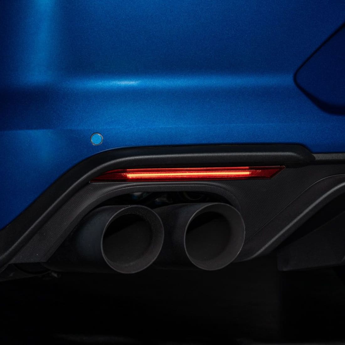 2018-2023 Mustang Form Lighting LED Rear Reflectors - Red