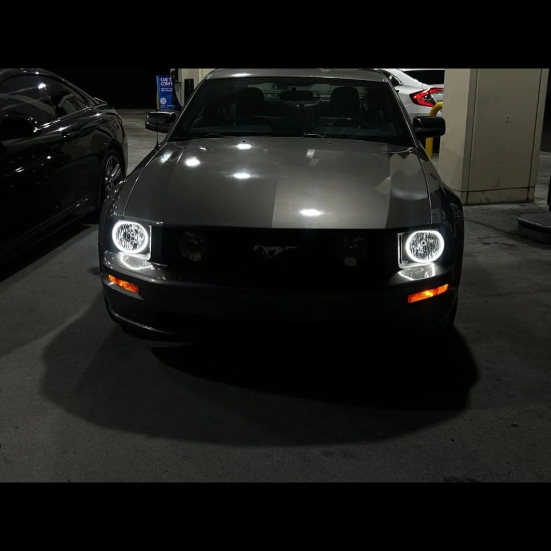 2005–2009 Mustang LED Halo Headlights (OE Style Black Housing/Clear Lens)